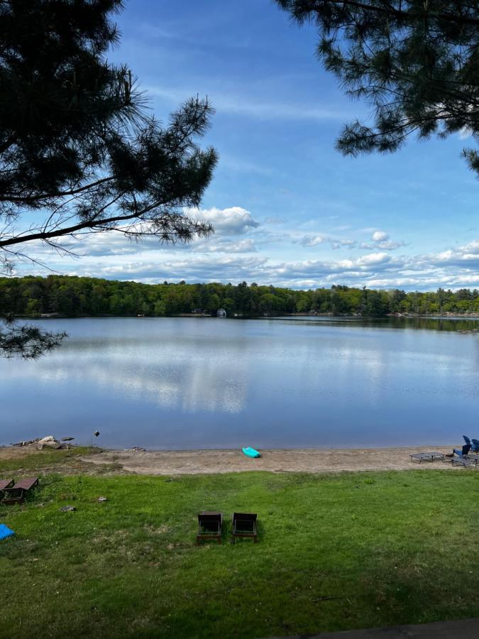 Muskoka Escape Hotel พอร์ตคาร์ลิง ภายนอก รูปภาพ