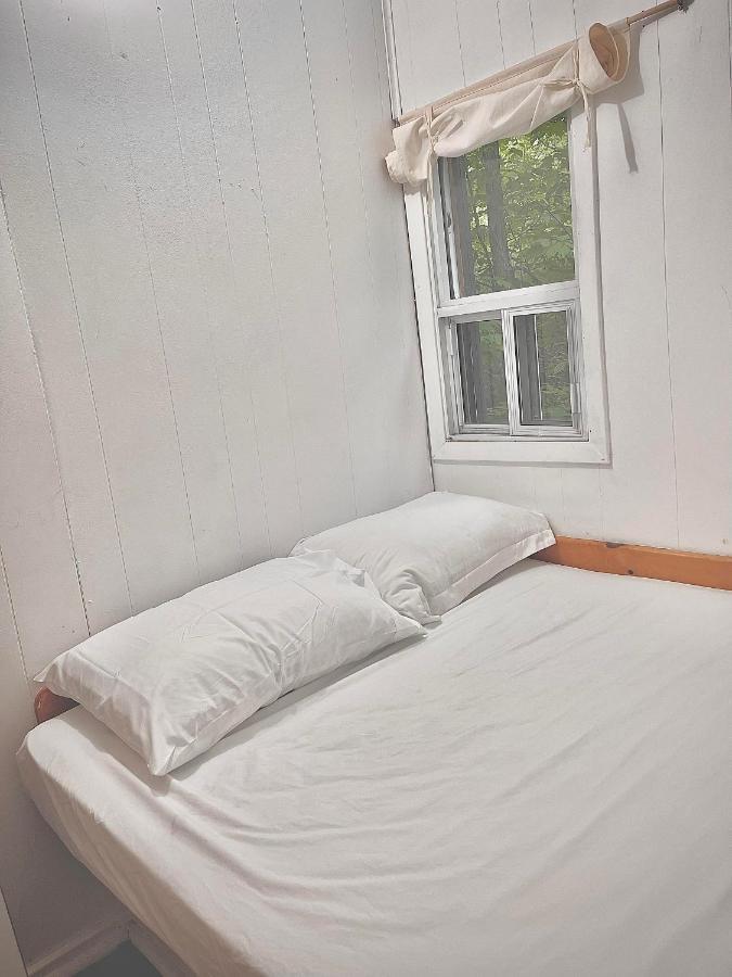 Muskoka Escape Hotel พอร์ตคาร์ลิง ภายนอก รูปภาพ
